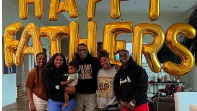 Deion Sanders with his kids (Instagram/deionsanders) Deion Sanders with his kids (Instagram/deionsanders)