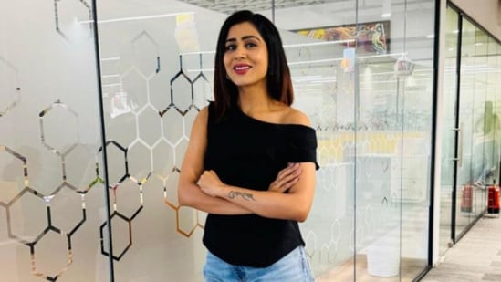 In a viral LinkedIn post, Ghazal Alagh shared how staying calm and curious helps her tackle workplace toxicity. (@Ghazal Alagh/LinkedIn)