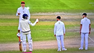 Brad Haddin had his say on the handshake drama in Manchester Test Brad Haddin had his say on the handshake drama in Manchester Test