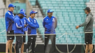 Gautam Gambhir was involved in a heated exchange with the Oval curator Lee Fortis. (HT_PRINT) Gautam Gambhir was involved in a heated exchange with the Oval curator Lee Fortis. (HT_PRINT)