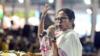 West Bengal chief minister Mamata Banerjee addresses during the distribution of various state government facilities to people and inauguration of state government projects in Birbhum on Tuesday. (ANI) West Bengal chief minister Mamata Banerjee addresses during the distribution of various state government facilities to people and inauguration of state government projects in Birbhum on Tuesday. (ANI)