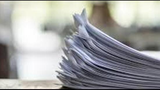 The petitioner further submitted that the ECI did not seem to have any intention of holding the elections in J&K as it was behaving as a mute spectator while having activated its election machinery in Bihar. (File)