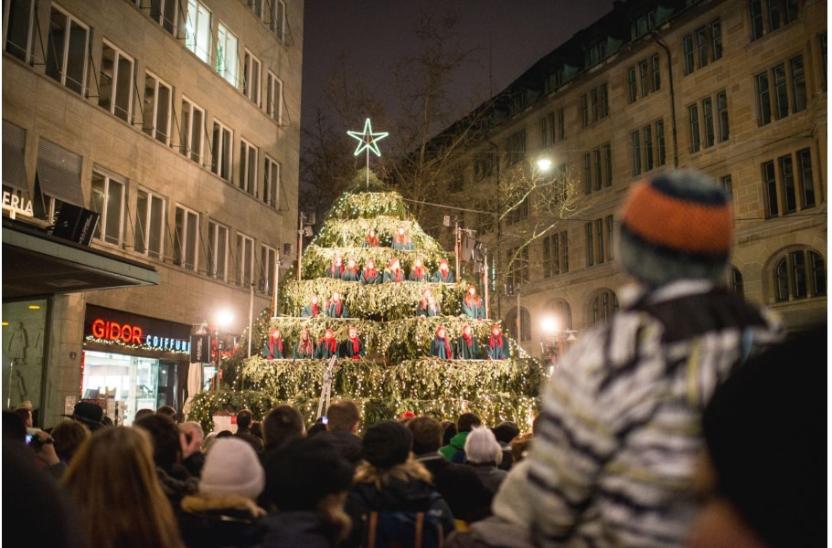 Zurich’s Singing Christmas Tree fills the air with festive songs. Zurich’s Singing Christmas Tree fills the air with festive songs.