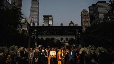 New York leaders and faith leaders gather at a vigil in Bryant Park for the people slain by the gunman in Midtown Manhattan on July 29, 2025 in New York City. Shane Devon Tamura, the gunman who shot and killed four people and then killed himself, traveled from Las Vegas and used AR-15-style weapon for the deadliest gun attack Manhattan has seen in 25 years. (AFP) New York leaders and faith leaders gather at a vigil in Bryant Park for the people slain by the gunman in Midtown Manhattan on July 29, 2025 in New York City. Shane Devon Tamura, the gunman who shot and killed four people and then killed himself, traveled from Las Vegas and used AR-15-style weapon for the deadliest gun attack Manhattan has seen in 25 years. (AFP)