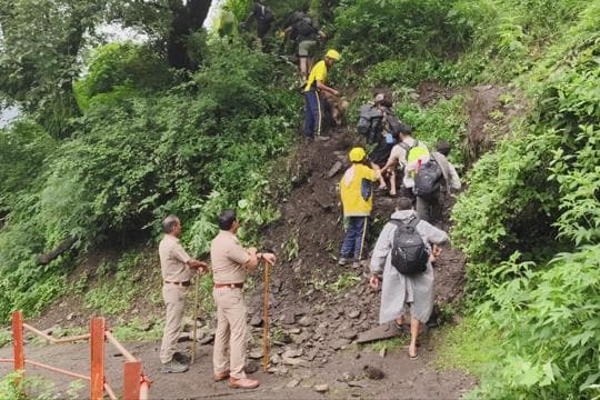 Pilgrims being rescued on Kedarnath Dham route in Rudraprayag district Pilgrims being rescued on Kedarnath Dham route in Rudraprayag district
