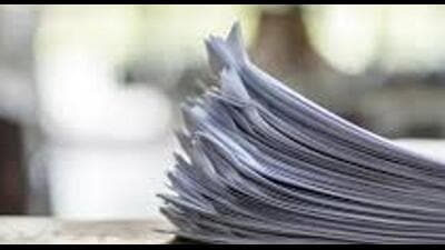 ACB registered a case FIR No. 03/2025 U/S 13(1)(b) r/w 13(2) of the Prevention of Corruption Act, 1988 in Police Station ACB Anantnag against the man. (File) ACB registered a case FIR No. 03/2025 U/S 13(1)(b) r/w 13(2) of the Prevention of Corruption Act, 1988 in Police Station ACB Anantnag against the man. (File)