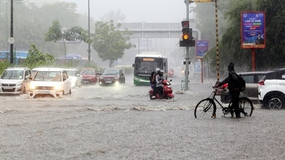 Delhi has already recorded more rain than usual for July, with 235.2 mm so far against the normal 209.7 mm, according to the IMD. (Deepak ) Delhi has already recorded more rain than usual for July, with 235.2 mm so far against the normal 209.7 mm, according to the IMD. (Deepak )