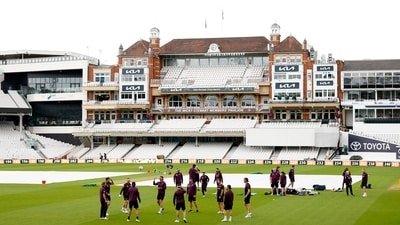 The teams prepare at the Kia Oval before the start of the fifth and final Test of the Anderson-Tendulkar Trophy. (Action Images via Reuters)