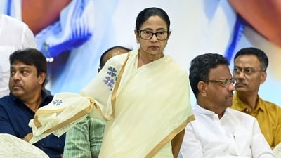 Chief minister of West Bengal Mamata Banerjee during the a co-ordination meeting with the organizers of community Durga Puja in Kolkata on Thursday (Samir Jana/Hindustan Times) Chief minister of West Bengal Mamata Banerjee during the a co-ordination meeting with the organizers of community Durga Puja in Kolkata on Thursday (Samir Jana/Hindustan Times)