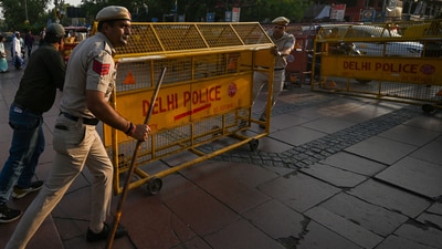 Police said the accused had created fake accounts impersonating Haryana ADGP Alok Mittal and a prominent individual from Vasant Kunj, (Representative/Sanchit Khanna/ Hindustan Times)