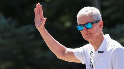 Apple CEO Tim Cook. (REUTERS) Apple CEO Tim Cook. (REUTERS)
