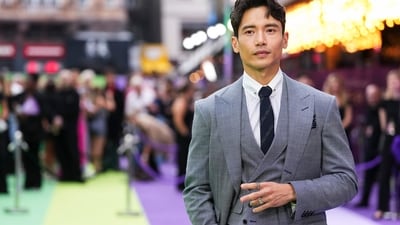 Looking like a fine gentleman in a grey monochrome look, Manny Jacinto plays the role of Eric, Anna's new love interest and the father of Harper's classmate, Lily. (Scott A Garfitt/AP) Looking like a fine gentleman in a grey monochrome look, Manny Jacinto plays the role of Eric, Anna's new love interest and the father of Harper's classmate, Lily. (Scott A Garfitt/AP)
