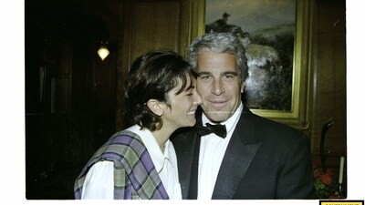 This undated trial evidence image obtained December 8, 2021, from the US District Court for the Southern District of New York shows British socialite Ghislaine Maxwell and US financier Jeffrey Epstein. (AFP) This undated trial evidence image obtained December 8, 2021, from the US District Court for the Southern District of New York shows British socialite Ghislaine Maxwell and US financier Jeffrey Epstein. (AFP)