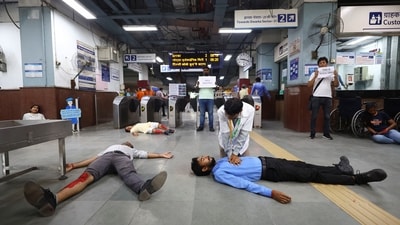 The exercise was conducted at the same time in Delhi and parts of Uttar Pradesh and Haryana within the National Capital Region. (REUTERS)