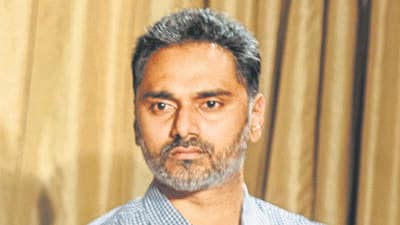 The development comes against the backdrop of growing calls from the Opposition demanding junior home minister Yogesh Kadam’s resignation. (Satish Bate/HT PHOTO)