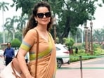 Kangana Ranaut isn't happy about a foreigner cleaning litter in Himachal Pradesh. Kangana Ranaut isn't happy about a foreigner cleaning litter in Himachal Pradesh.