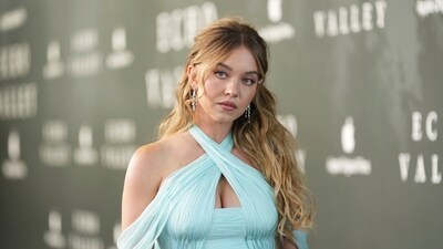 Sydney Sweeney, facing criticism for her American Eagle ad, quietly returned to social media with a flower post. (Scott A Garfitt/Invision/AP) Sydney Sweeney, facing criticism for her American Eagle ad, quietly returned to social media with a flower post. (Scott A Garfitt/Invision/AP)