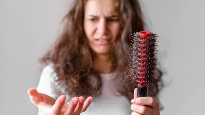 Stress is one of the contributors to hair loss. (Freepik) Stress is one of the contributors to hair loss. (Freepik)