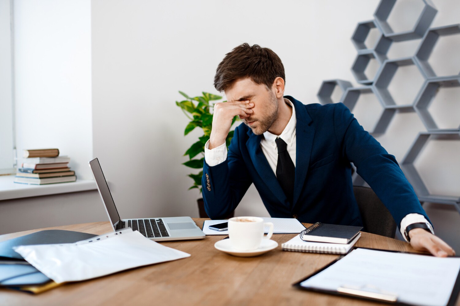 Relentlessly working results in burnout. (PC: Freepik) Relentlessly working results in burnout. (PC: Freepik)