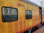 The CM thanked Prime Minister Narendra Modi and Railway Minister Ashwini Vaishnaw for running this express train from Raipur to Jabalpur. The CM thanked Prime Minister Narendra Modi and Railway Minister Ashwini Vaishnaw for running this express train from Raipur to Jabalpur.