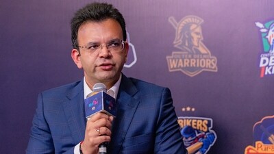 Rohan Jaitley speaks during the DPL 2025 auction. 