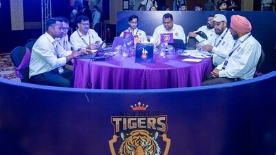 The New Delhi Tigers management team during the auction. 
