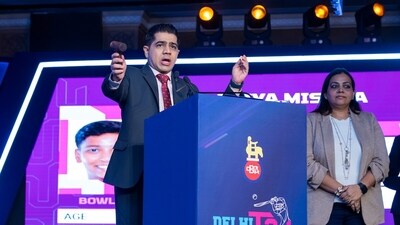 The host during the DPL 2025 auction. 