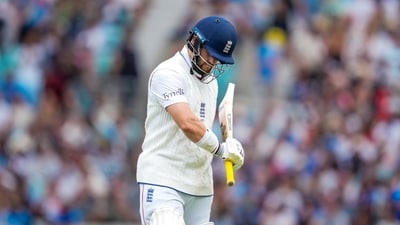 England's batter Ben Duckett returns to the pavilion after his dismissal. (PTI) England's batter Ben Duckett returns to the pavilion after his dismissal. (PTI)