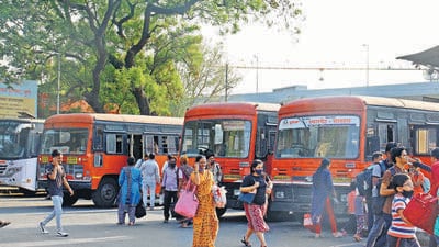 Pune, India - April 15, 2022: Number of MSRTC buses increased as employees resume duty after strike at Swargate ST Stand, in Pune, India, on Friday, April 15, 2022. (Photo by Ravindra Joshi/HT PHOTO) (Ravindra Joshi/HT Photo) Pune, India - April 15, 2022: Number of MSRTC buses increased as employees resume duty after strike at Swargate ST Stand, in Pune, India, on Friday, April 15, 2022. (Photo by Ravindra Joshi/HT PHOTO) (Ravindra Joshi/HT Photo)