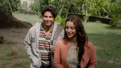 Dhadak 2 box office collection day 2: Siddhant Chaturvedi and Triptii Dimri star in the film. Dhadak 2 box office collection day 2: Siddhant Chaturvedi and Triptii Dimri star in the film.
