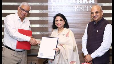 The MoU was signed by Madhu Chitkara, pro-chancellor of Chitkara University, along with professors Sunil Maheshwari and Diptesh Ghosh from IIMA. (HT) The MoU was signed by Madhu Chitkara, pro-chancellor of Chitkara University, along with professors Sunil Maheshwari and Diptesh Ghosh from IIMA. (HT)
