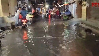IMD said that "light rainfall is very likely to occur over the entire Delhi-NCR," including Loni Dehat, Hindon Air Force Station, Ghaziabad, Indirapuram. (PTI) IMD said that "light rainfall is very likely to occur over the entire Delhi-NCR," including Loni Dehat, Hindon Air Force Station, Ghaziabad, Indirapuram. (PTI)