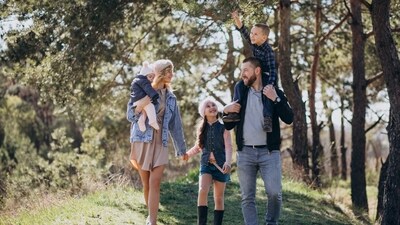 Family travel trends see new variations based on how people now value connection and curated experiences more than traditional sightseeing. (Shutterstock) Family travel trends see new variations based on how people now value connection and curated experiences more than traditional sightseeing. (Shutterstock)