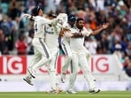 Mohammed Siraj celebrates with teammates after taking the wicket of Gus Atkinson and India winning the match to draw Test series