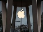 Apple plans to expand its Answers team to develop a new AI search platform. Apple plans to expand its Answers team to develop a new AI search platform.
