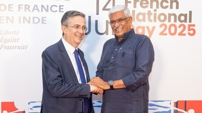 French Ambassador to India, Thierry Mathou with Union Minister of Culture and Tourism, Gajendra Singh Shekhawat (Photo: Raajessh Kashyap/HT) French Ambassador to India, Thierry Mathou with Union Minister of Culture and Tourism, Gajendra Singh Shekhawat (Photo: Raajessh Kashyap/HT)