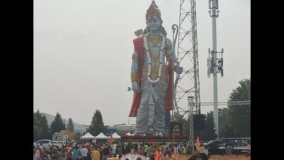 The 51-foot high idol of Lord Ram, which was inaugurated at the Hindu Heritage Center in Mississauga, Ontario, Canada on Sunday. (HT photo) The 51-foot high idol of Lord Ram, which was inaugurated at the Hindu Heritage Center in Mississauga, Ontario, Canada on Sunday. (HT photo)