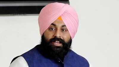 The Akal Takht on Monday asked Punjab education minister Harjot Singh Bains to appear before the five Singh Sahiban (high priests) on August 6 for allegedly hurting Sikh sentiments. (HT file photo)