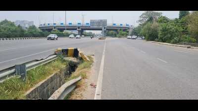 The National Highways Authority of India (NHAI) has launched a major safety overhaul along the Delhi-Gurugram Expressway, particularly focusing on accident-prone sections near Narshinghpur and the Jaipur Highway. (HT PHOTO.) The National Highways Authority of India (NHAI) has launched a major safety overhaul along the Delhi-Gurugram Expressway, particularly focusing on accident-prone sections near Narshinghpur and the Jaipur Highway. (HT PHOTO.)