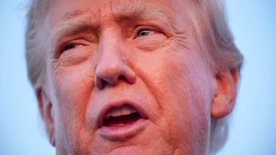 “I’m stopping wars. I’m stopping wars. And I hate to see people killed,” Donald Trump said at a dinner hosted for Israel PM Benjamin Netanyahu. (Reuters)