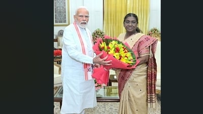 This was the first time the PM Modi met President Murmu after his recent foreign visit to the United Kingdom and the Maldives. (X/@rashtrapatibhvn) This was the first time the PM Modi met President Murmu after his recent foreign visit to the United Kingdom and the Maldives. (X/@rashtrapatibhvn)
