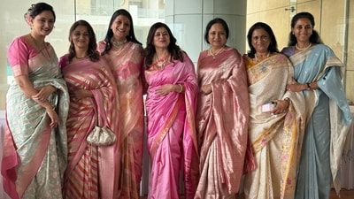 Sharad Pawar, Ajit Pawar, Supriya Sule, and her relatives also attended the ceremony (X) Sharad Pawar, Ajit Pawar, Supriya Sule, and her relatives also attended the ceremony (X)