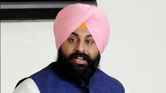 The Akal Takht on Monday asked Punjab education minister Harjot Singh Bains to appear before the five Singh Sahiban (high priests) on August 6 for allegedly hurting Sikh sentiments. (HT file photo)