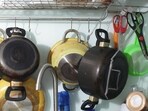 Common kitchen items may leach toxic substances like BPA and PFAS into food, posing serious health risks. Switching to safer materials is advisable for better health. Common kitchen items may leach toxic substances like BPA and PFAS into food, posing serious health risks. Switching to safer materials is advisable for better health.