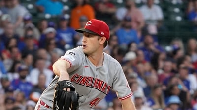 Cincinnati Reds pitcher Nick Lodolo throws against the Chicago Cubs during the first inning at Wrigley Field. (IMAGN IMAGES via Reuters Connect)