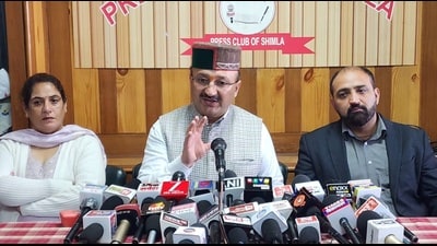BJP state spokesperson and MLA Balbir Verma addressing the media during a press conference, in Shimla, on Tuesday. (Deepak Sansta/HT)