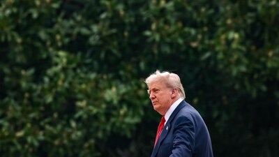 US President Donald Trump on the roof of the West Wing of the White House in Washington, DC, US, on Tuesday, Aug. 5, 2025. (Bloomberg)