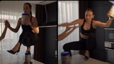 Mariana Barutkina unsuccessfully attempts the Nicki Minaj pose.. (Instagram/ Mariana Barutkina)