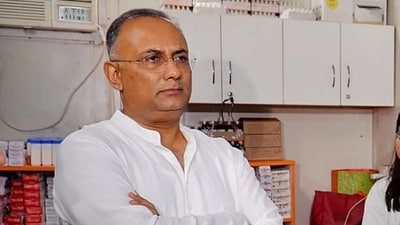 He cited the recent testing of six samples belonging to the Empire Group of Restaurants, which turned out to be unsafe due to the use of banned synthetic colouring. (PTI) He cited the recent testing of six samples belonging to the Empire Group of Restaurants, which turned out to be unsafe due to the use of banned synthetic colouring. (PTI)