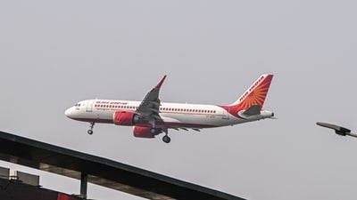 A replacement flight was arranged for passengers. An inquiry is underway to investigate the incident amid growing concerns over aviation safety. (Bloomberg/File) A replacement flight was arranged for passengers. An inquiry is underway to investigate the incident amid growing concerns over aviation safety. (Bloomberg/File)